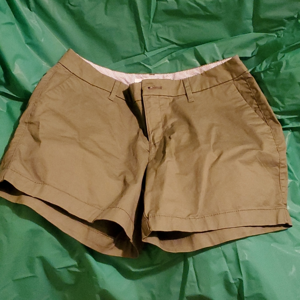 Tan Old Navy olive green shorts worn once